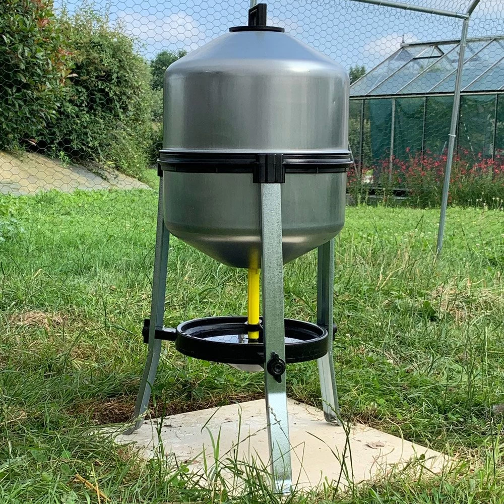 Abreuvoir Galvanisé Sur Pied 30 Litres 4 Abreuvoir Galvanisé Sur Pied 30 Litres – Image 2