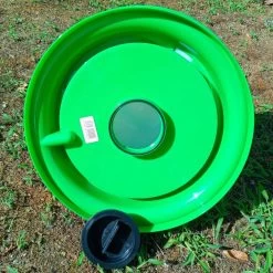 Abreuvoir Poule En Plastique Premium Avec Poignée Et Bouchon 12L Vert - Gaun 14 Abreuvoir Poule En Plastique Premium Avec Poignée Et Bouchon 12L Vert - Gaun -Fournitures De Volaille abreuvoir premium gau avec bouchon dessous bouchon ouvert 2