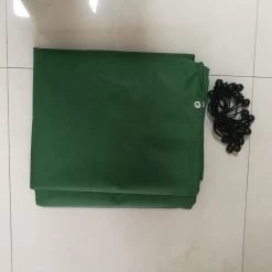 Bâche Pour Grand Parc Grillagé Enclos Poulailler Acier Galvanisé Avec Tubes Renforcés - 4x4x2,8m -Fournitures De Volaille bache pour parc grillage poulailler avec elastiques vue face