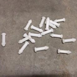 Cage Transport Poules Et Volailles Conique 80x50x30cm 1 Porte Noire Et Blanche -Fournitures De Volaille cage transport volailles conique 80x50x30 aytav detail clous