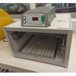 Couveuse Automatique Digitale Poule Cip Cip 40 Mini LED PVC 40 œufs - FIEM -Fournitures De Volaille couveuse automatique cip cip 40 mini led pvc fiem profil