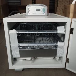 Couveuse Automatique Digitale Poule MG 70/100 Family Mini LED Cabine Acier Capacité 70 œufs - FIEM 12 Couveuse Automatique Digitale Poule MG 70/100 Family Mini LED Cabine Acier Capacité 70 œufs - FIEM -Fournitures De Volaille couveuse sh70 fiem mini led acier ouvert