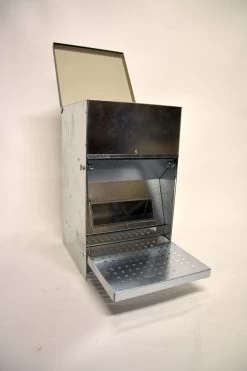 Mangeoire Anti Nuisible Poule Rooster 5kg - Gaun -Fournitures De Volaille dsc 1225