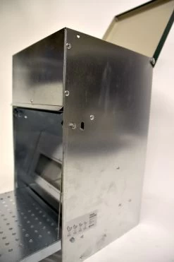 Mangeoire Anti Nuisible Poule Rooster 5kg - Gaun -Fournitures De Volaille dsc 1226