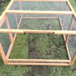 Extension Parc Grillagé Pour Poulailler Farmer L Bois FSC -Fournitures De Volaille extension poulailler farmer bois fsc face arriere