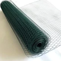 Grillage Poulailler Acier Galvanisé à Chaud Triple Torsion PVC Vert 25m X 1m épaisseur 0,8 Mm - Zen Farm 10 Grillage Poulailler Acier Galvanisé à Chaud Triple Torsion PVC Vert 25m X 1m épaisseur 0,8 Mm - Zen Farm -Fournitures De Volaille grillage pvc 1m d roul
