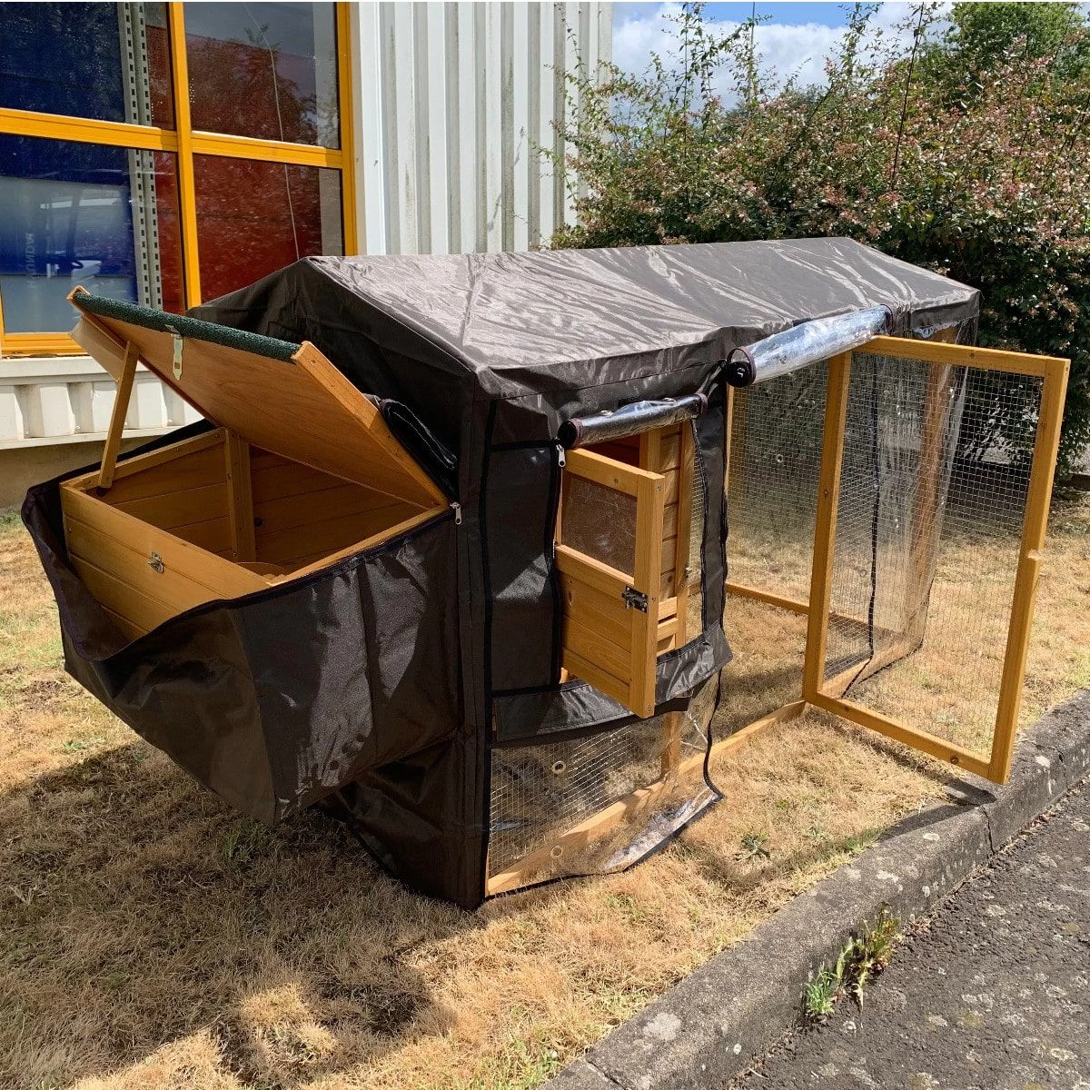 Bâche De Protection Pluie Et Vent Pour Poulailler Chabo 9 Bâche De Protection Pluie Et Vent Pour Poulailler Chabo – Image 7