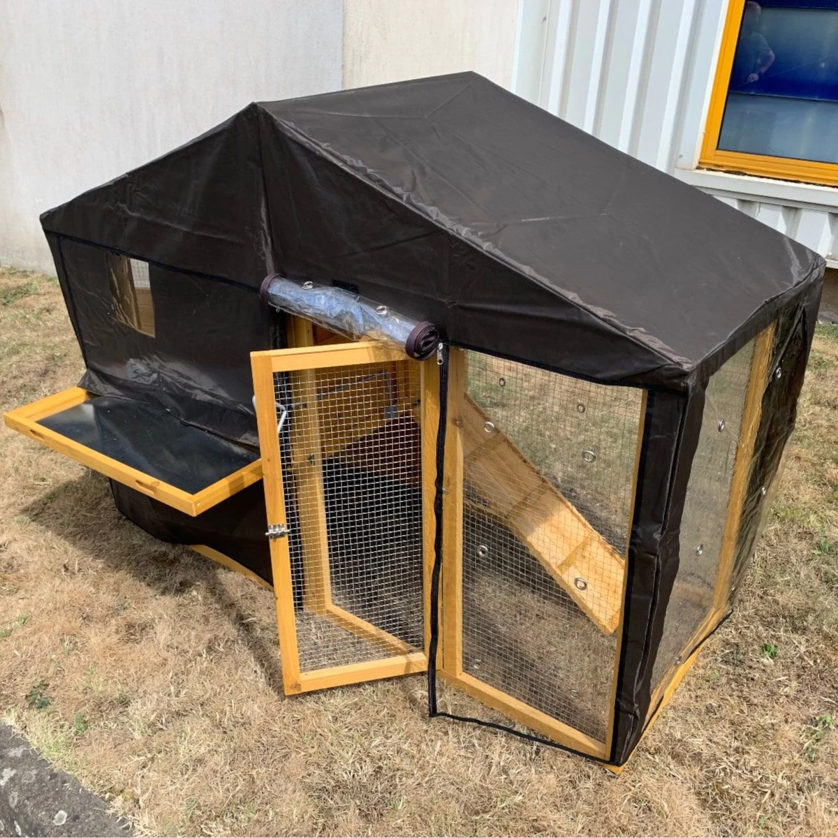 Bâche De Protection Pluie Et Vent Pour Poulailler Orava 7 Bâche De Protection Pluie Et Vent Pour Poulailler Orava – Image 5