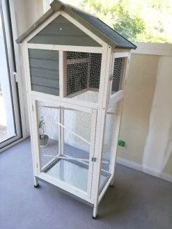 Volière Oiseaux En Bois Avec Toit Shingle Inséparable Bleue Et Blanche 19 Volière Oiseaux En Bois Avec Toit Shingle Inséparable Bleue Et Blanche -Fournitures De Volaille img 20220806 110332