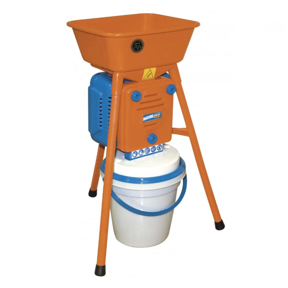 Moulin électrique Poule Poussin Davide 4V / 550W - Novital 3 Moulin électrique Poule Poussin Davide 4V / 550W - Novital