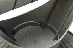 Mangeoire Pour Poule Play And Snack Tower Grise En Plastique Recyclé - Beeztees -Fournitures De Volaille play and snack tower pour poule beeztees vue 11