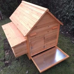 Poulailler Cémani XL Toit Bois 6 à 10 Poules 23 Poulailler Cémani XL Toit Bois 6 à 10 Poules -Fournitures De Volaille poulailler bois cemani xl 6 8 poules tiroir dejections