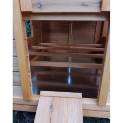 Poulailler Cémani XL Toit Bois 6 à 10 Poules 29 Poulailler Cémani XL Toit Bois 6 à 10 Poules -Fournitures De Volaille poulailler bois cemani xl 6 8 poules vue entree