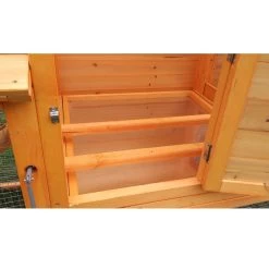 Poulailler Bréda L Toit Bois Jusqu’à 6 Poules -Fournitures De Volaille poulailler breda l 4 a 6 poules toit bois vue interieur