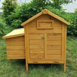 Petit Poulailler Bassette S Toit Bois 2 Poules -Fournitures De Volaille poulailler cemani s 2 poules vue face ferme