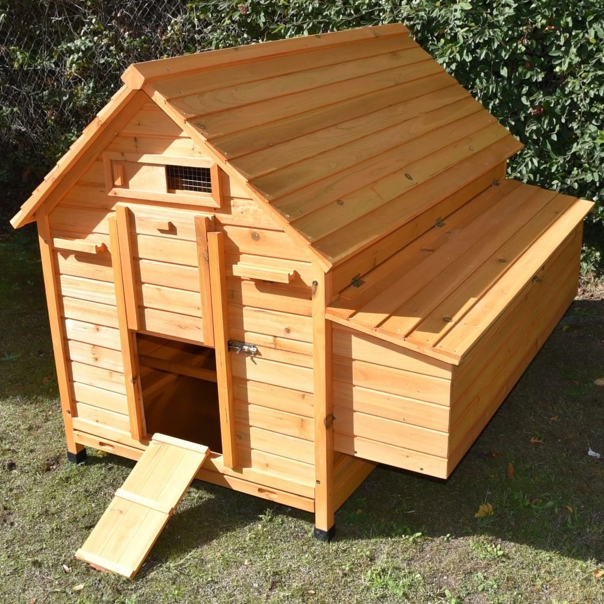 Poulailler Cémani XXL Toit Bois 10 à 15 Poules 3 Poulailler Cémani XXL Toit Bois 10 à 15 Poules