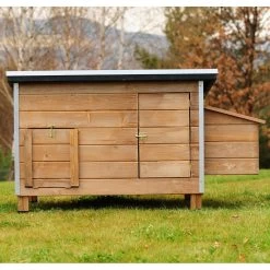 Poulailler Houdan XL Toit Shingle Noir 6 Poules Bois écologique FSC -Fournitures De Volaille poulailler houdan bois fsc face avant ferme 1