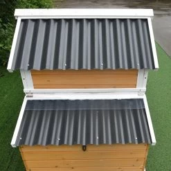 Poulailler Toit Renforcé S Toit Plastique Jusqu’à 6 Poules -Fournitures De Volaille poulailler toit renforce s 4 a 6 poules detail toit