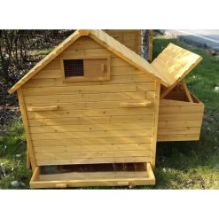 Poulailler Bassette XL Toit En Bois 6 à 8 Poules -Fournitures De Volaille poulailler bassette xl 6 a 10 poules toit bois vue arriere ouvert 1