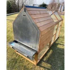 Poulailler Rhode Island Bois FSC 4 à 6 Poules -Fournitures De Volaille poulailler rhode island bois fsc vue arriere