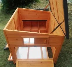 Poulailler Sussex XL Toit Shingle Noir Ouvrant 6 à 10 Poules Bois FSC -Fournitures De Volaille poulailler sussex profil cote tout ouvert