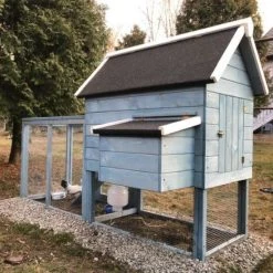 Poulailler Scandinave Toit Shingle Ouvrant 6 à 8 Poules Bois Epicéa 15 Poulailler Scandinave Toit Shingle Ouvrant 6 à 8 Poules Bois Epicéa -Fournitures De Volaille poulialler scandinave bois fsc 6 8 poules profil arriere